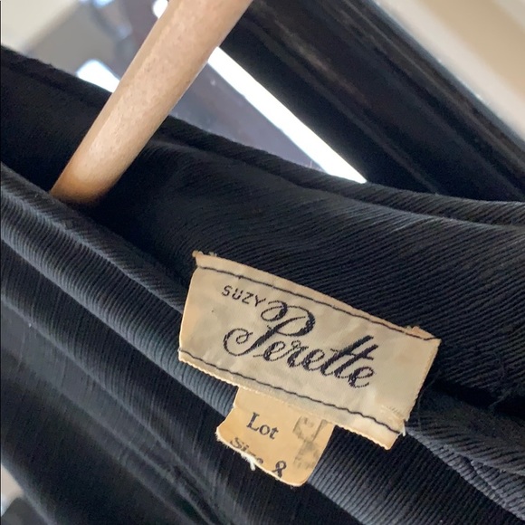 Suzy Perette, Size 8 - Picture 3 of 5